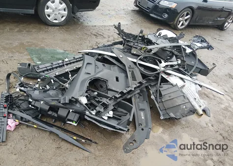 2022 Toyota Highlander Xle from USA, damaged, VIN 5TDGZRBH5NS226275